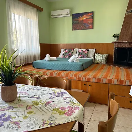 Galini Stegna * Archangelos (Rhodes)