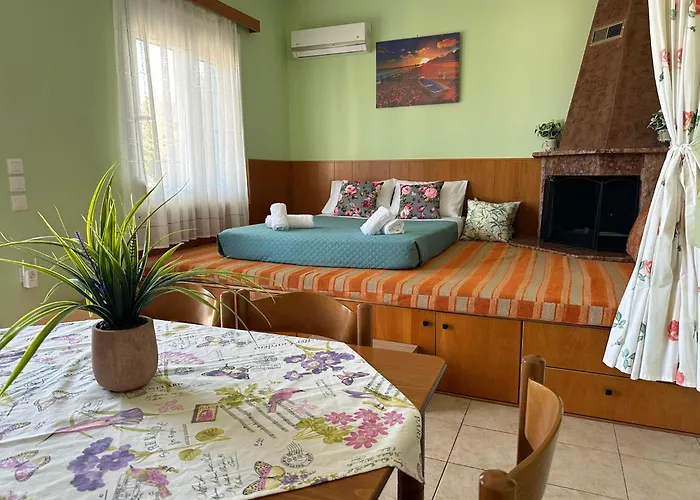 Galini Stegna * Archangelos (Rhodes)